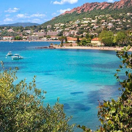 Studio 1 Neuf A 100 M Des Plages Et De La Gare Сен-Рафаэль Экстерьер фото